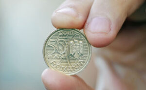 moneda 50 bani