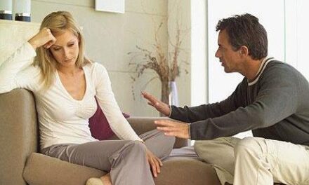 Probleme financiare in cuplu – efectul bulgarelui de zapada