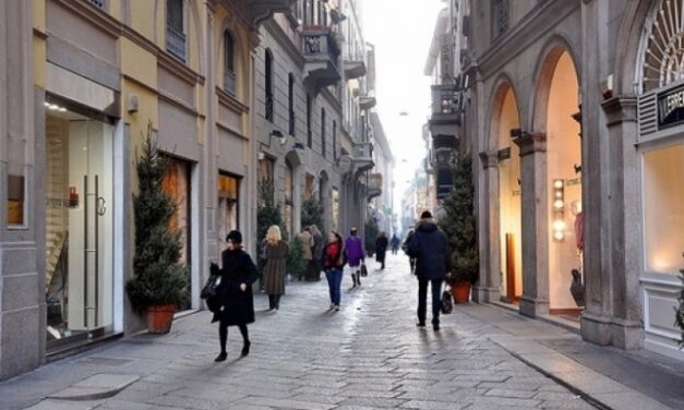 Sezonul reducerilor…in tara si peste hotare