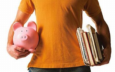 Cheltuieli lunare studenti: minim salariul…minim pe economie