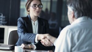 Ce poate face un avocat pentru tine?