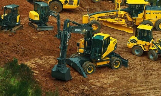 Cateva exemple de utilaje grele folosite in constructii