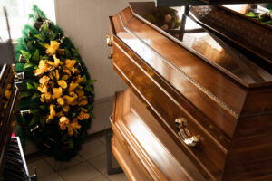 Care sunt cele mai comune servicii funerare