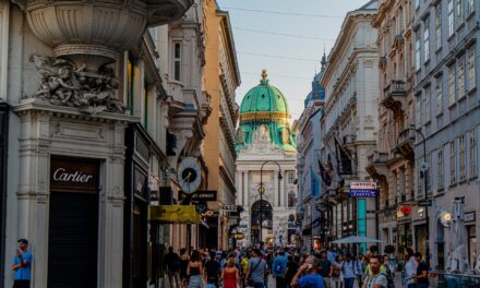 Cultura cafelei în Viena – de ce e important să vizitezi celebrele cafenele din capitala Austriei