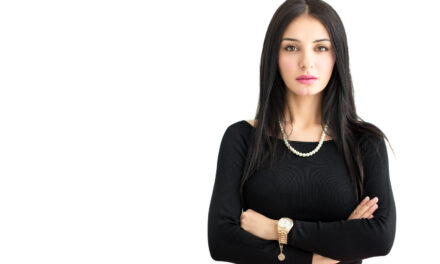 Vanessa Youness: O Perspectivă Integrată asupra Sănătății Mintale și Fizice