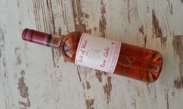 Ce fel de vin este potrivit pentru a fi oferit cadou?