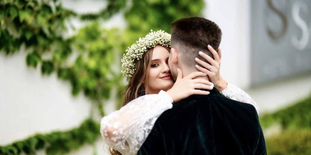 Descoperă arta de a spune povești în imagini – cu WeddingVerse, fotograful tău de nuntă din Constanța