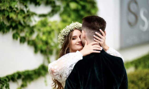Descoperă arta de a spune povești în imagini – cu WeddingVerse, fotograful tău de nuntă din Constanța