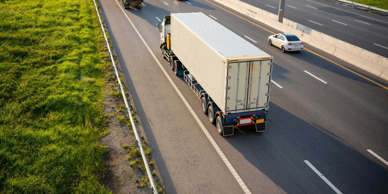 Monitorizare GPS: Instrumentul Cheie pentru Siguranța Vehiculelor