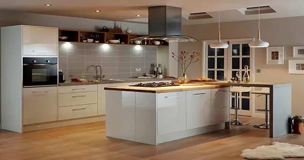 Mobilier living modern în 2026 – tendințe, funcționalitate și design personalizat pentru casa ta