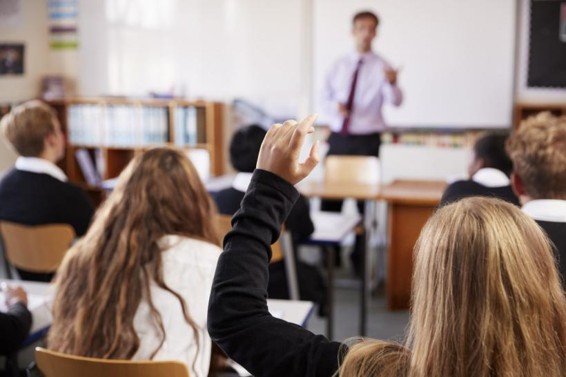 Sistemul educațional și adaptarea la noile generații