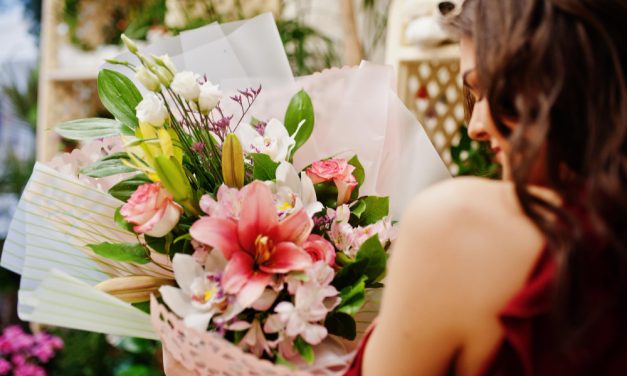 Buchetele tematice: cum asortezi florile cu evenimentul?